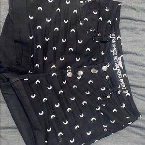 Hot Topic- Ultra Hi- Rise Button Front Short